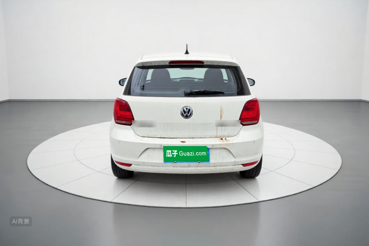 Volkswagen Polo 2015 car image #6