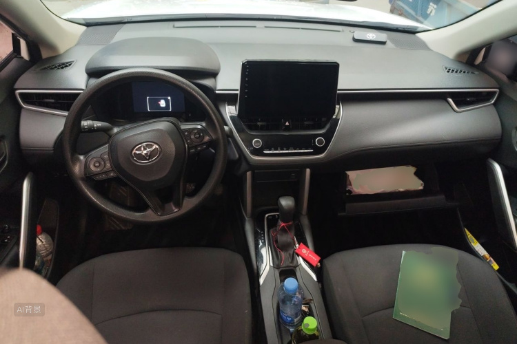Toyota Corolla Cross 2024 car image #11