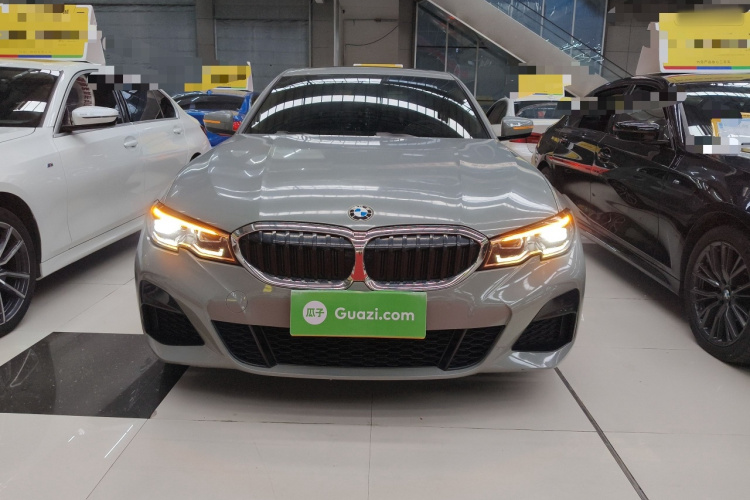 BMW 3 Series 2020 car image #3