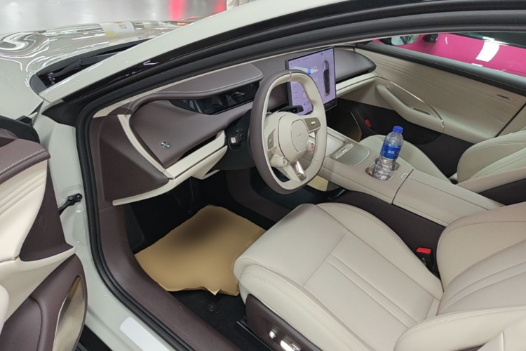 2026 #12 2026 imagen de coche #12