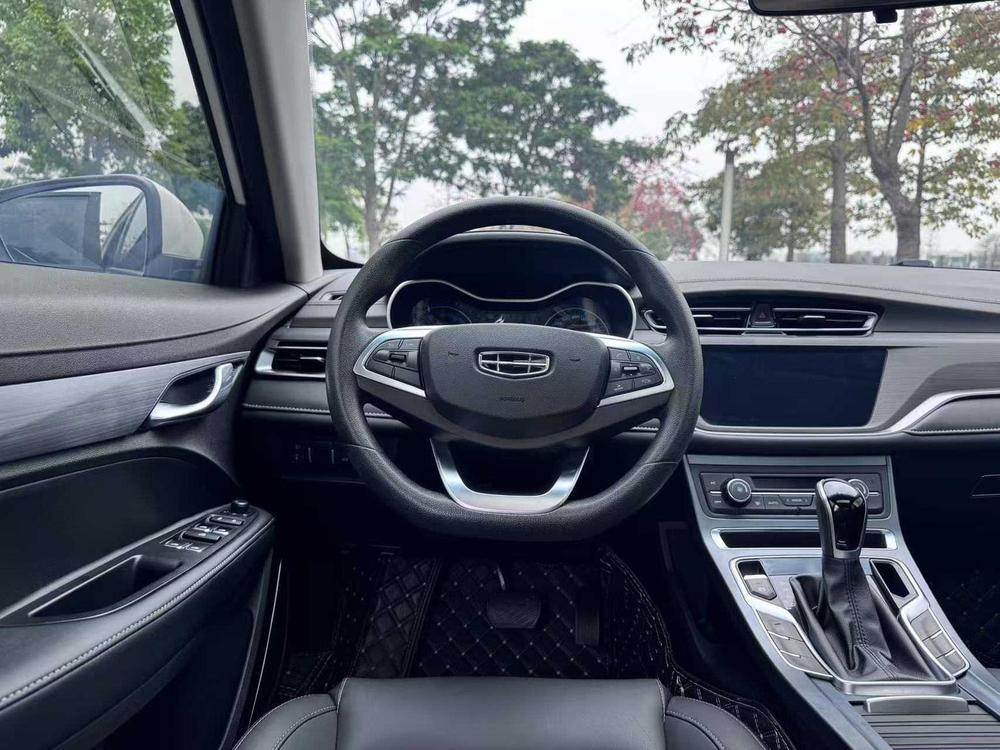 GEELY Emgrand 2020 car image #12