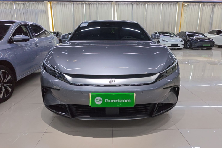 BYD Han 2023 car image #3