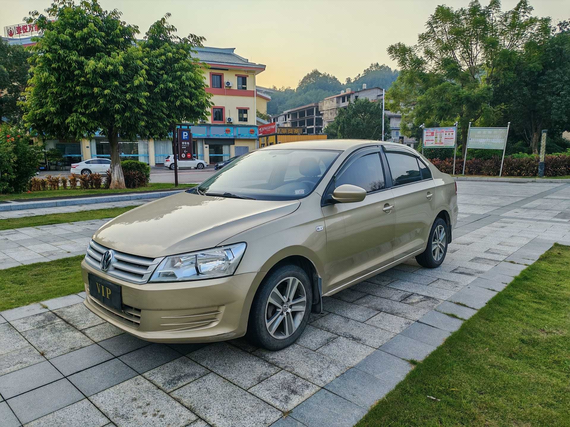 Volkswagen Santana 2014 Volkswagen Santana 2014 car image