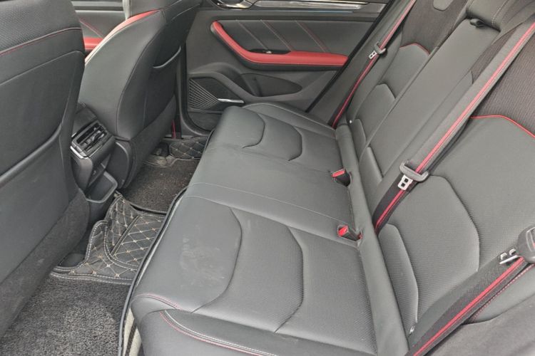 GEELY Emgrand S 2021 car image #17