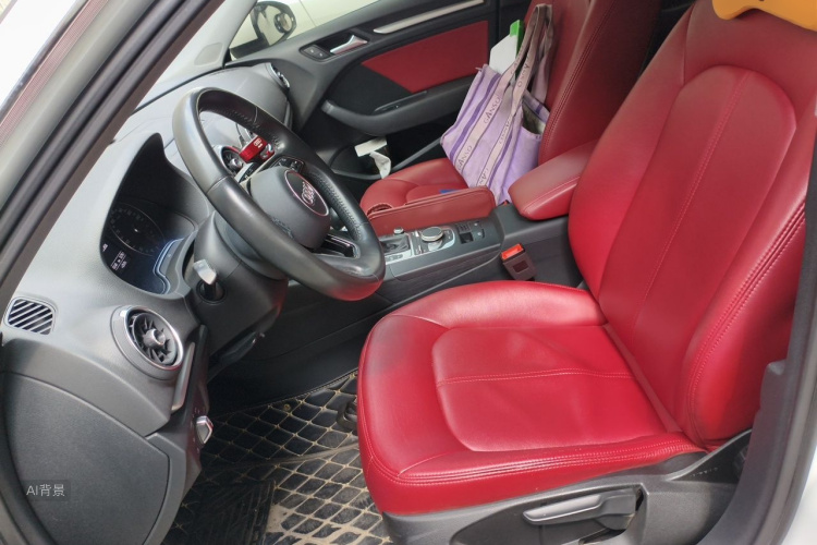 Audi A3 2019 car image #17