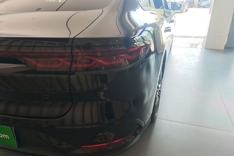 BYD Han 2023 car image #8
