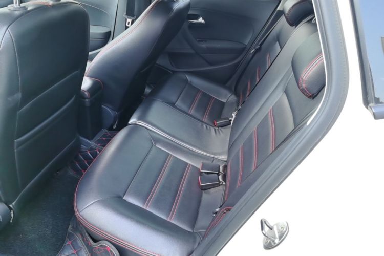 Volkswagen Polo 2017 #13 Volkswagen Polo 2017 car image #13