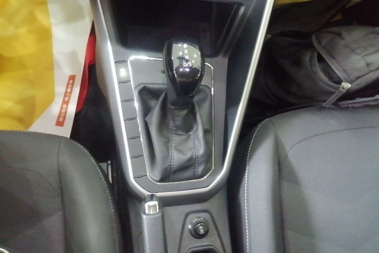 Volkswagen Polo 2019 #14 Volkswagen Polo 2019 car image #14