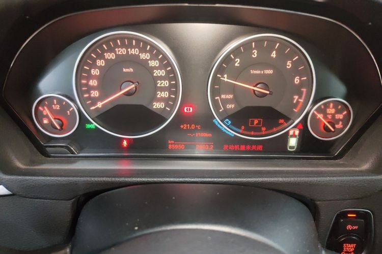 BMW 3 Series GT 2019 imagem de carro #12