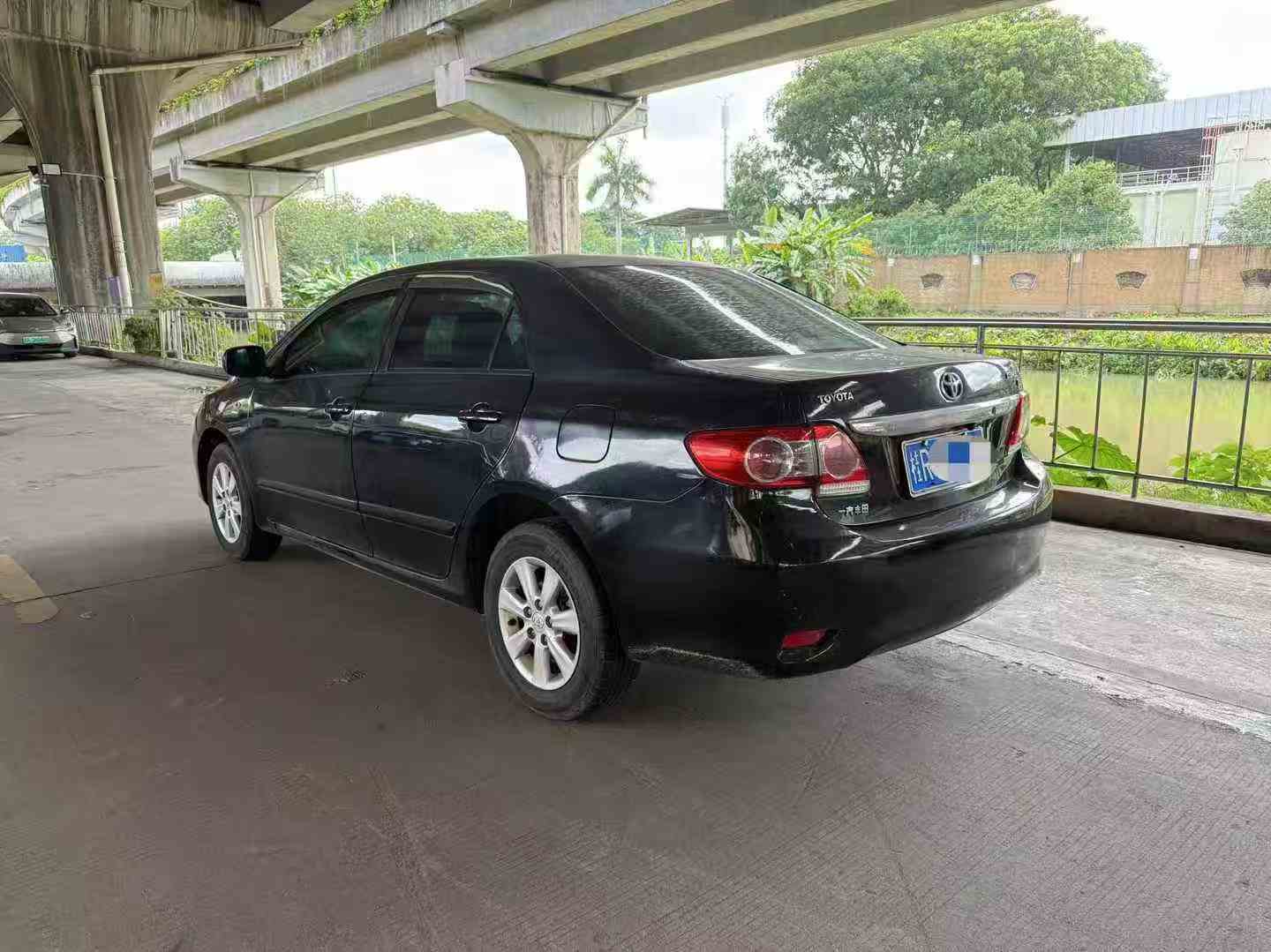 Toyota Corolla 2013 #4 Toyota Corolla 2013 car image #4