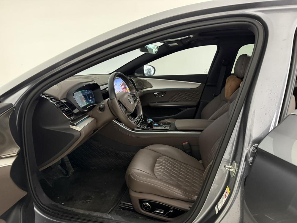 BYD Han 2024 immagine di auto #12