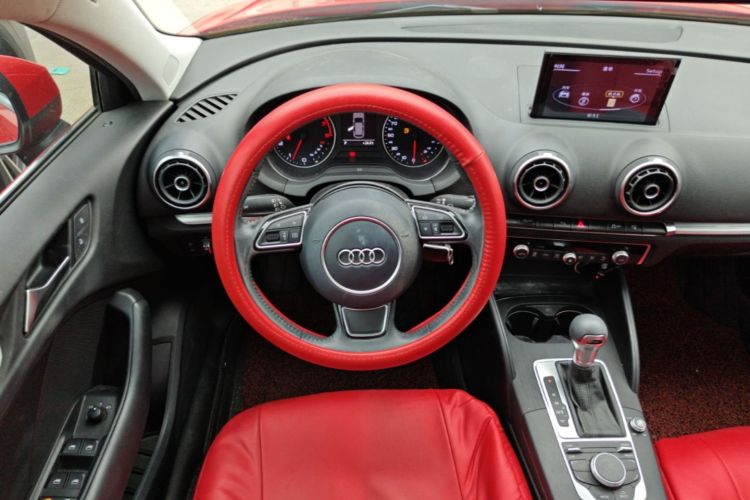 Audi A3 2015 car image #11
