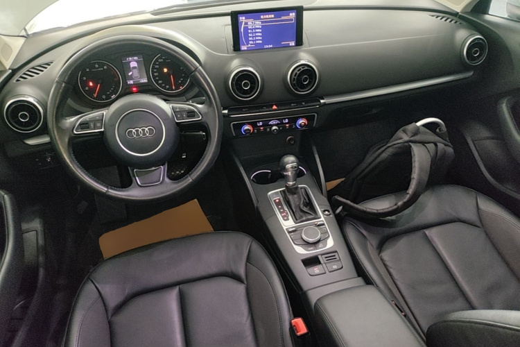 Audi A3 2016 image de voiture #10
