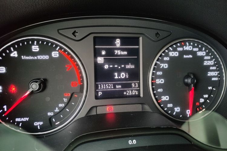 Audi A3 2016 immagine di auto #12
