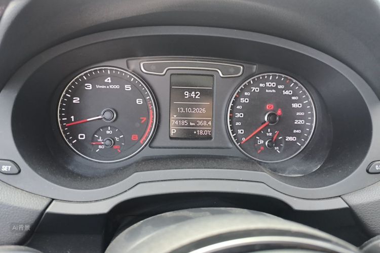 Audi Q3 2015 #13 Audi Q3 2015 car image #13