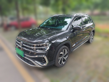 Volkswagen Tharu 2024 immagine di auto 