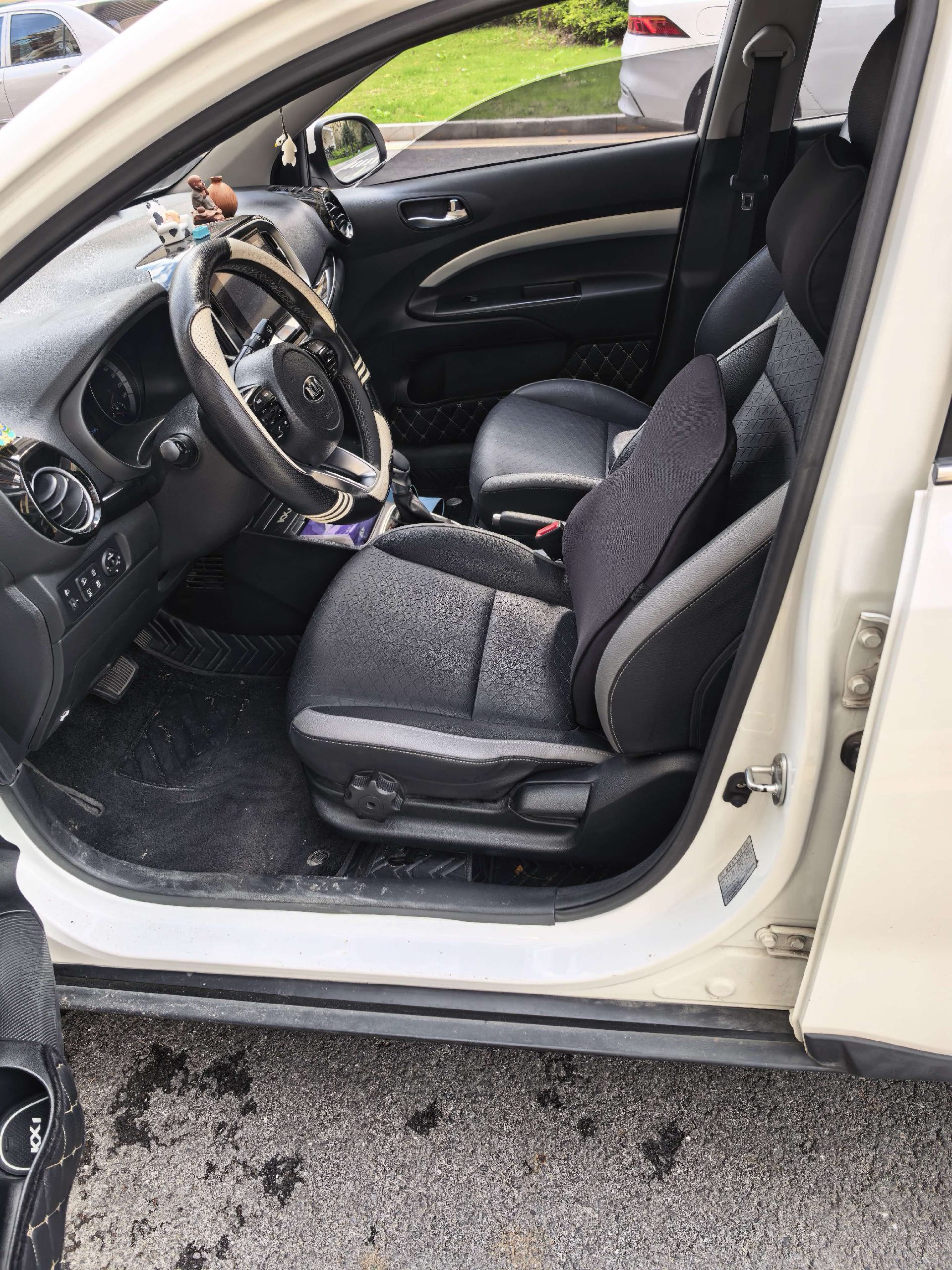 Kia KX1 2019 #5 Kia KX1 2019 immagine di auto #5