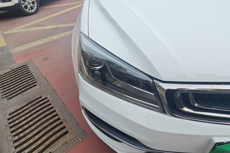 GEELY Emgrand 2018 car image #8