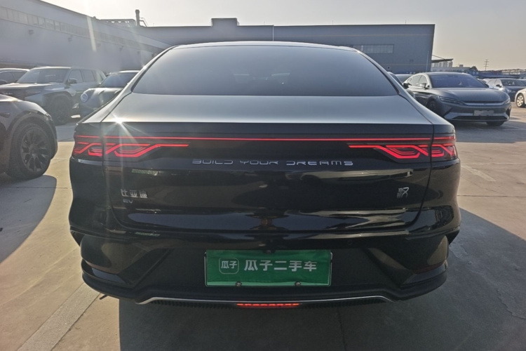 BYD Han 2022 #4 BYD Han 2022 car image #4