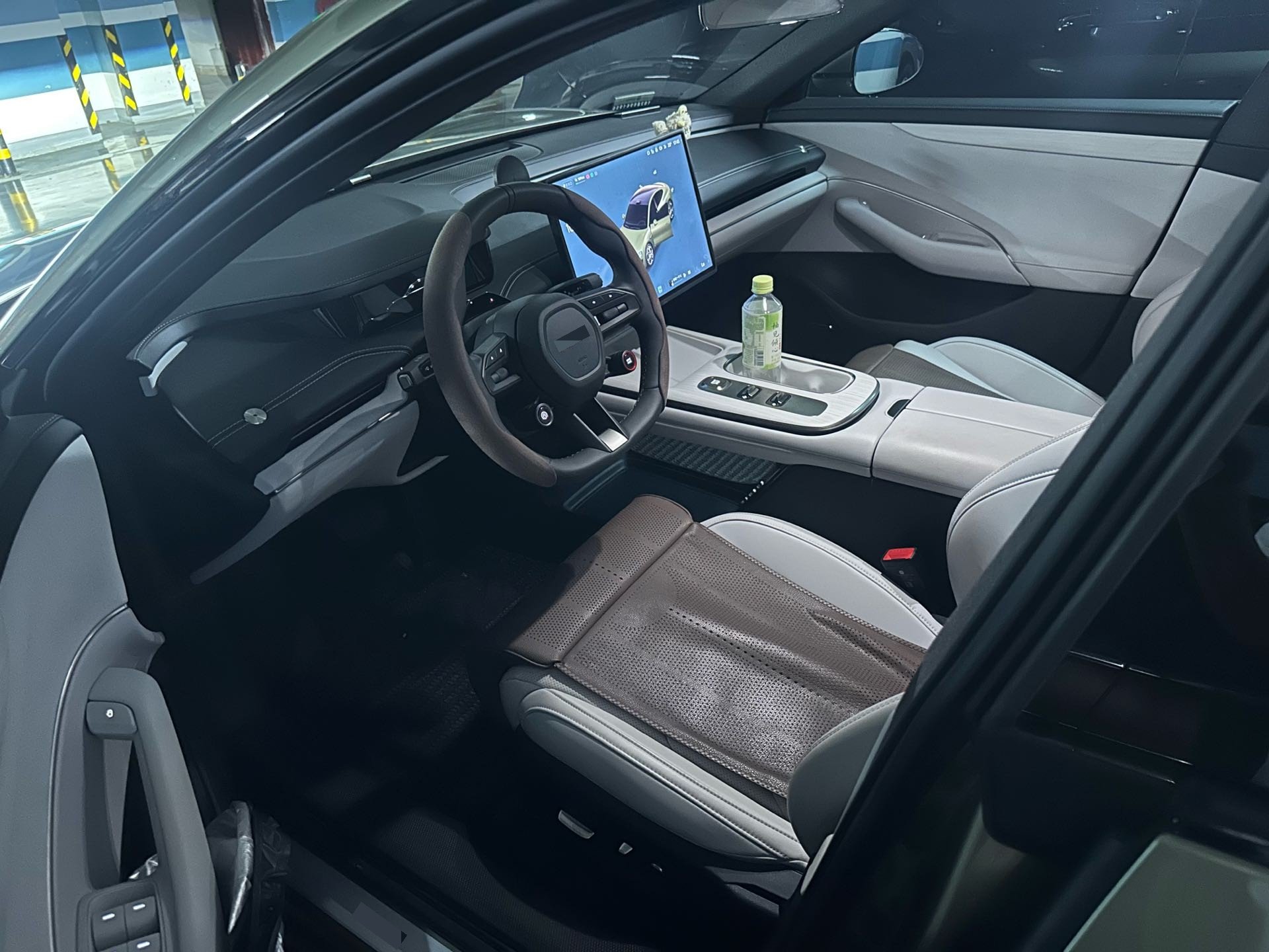 MI SU7 2025 #2 MI SU7 2025 imagen de coche #2