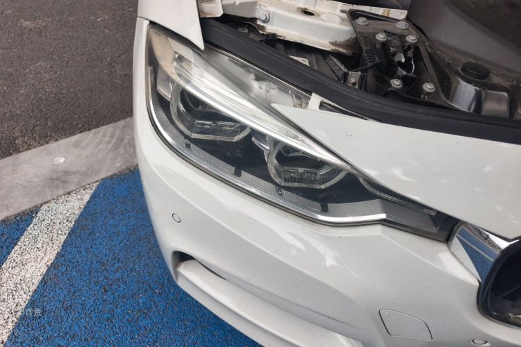 BMW 3 Series 2019 #8 BMW 3 Series 2019 car image #8