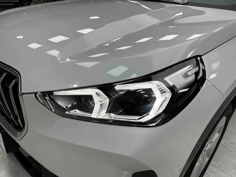 BMW X1 2023 imagen de coche #8