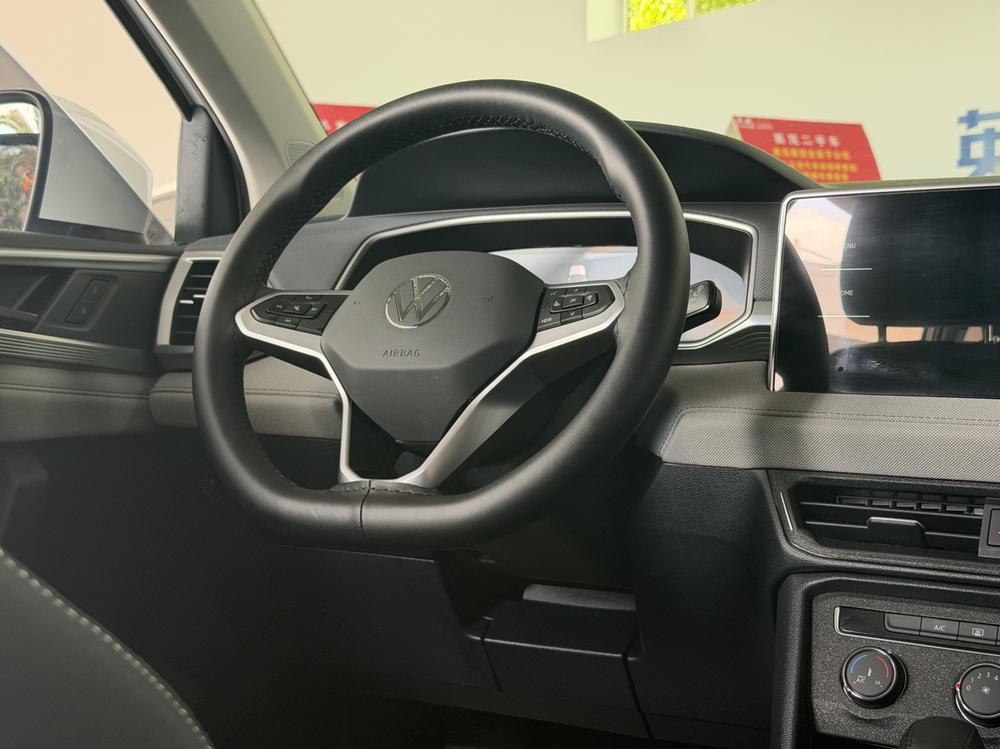 Volkswagen Tharu 2023 #17 Volkswagen Tharu 2023 car image #17