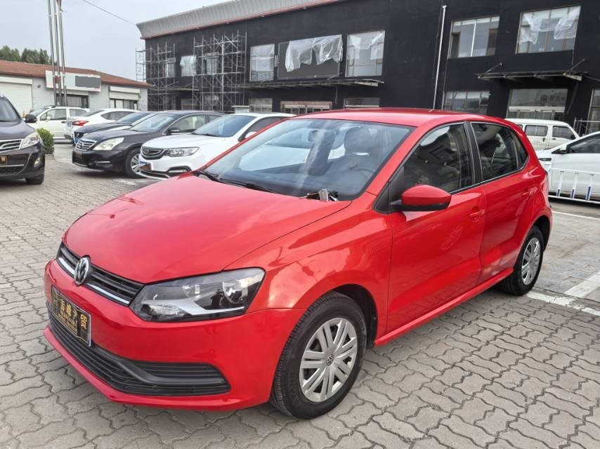 Volkswagen Polo 2016 car image 