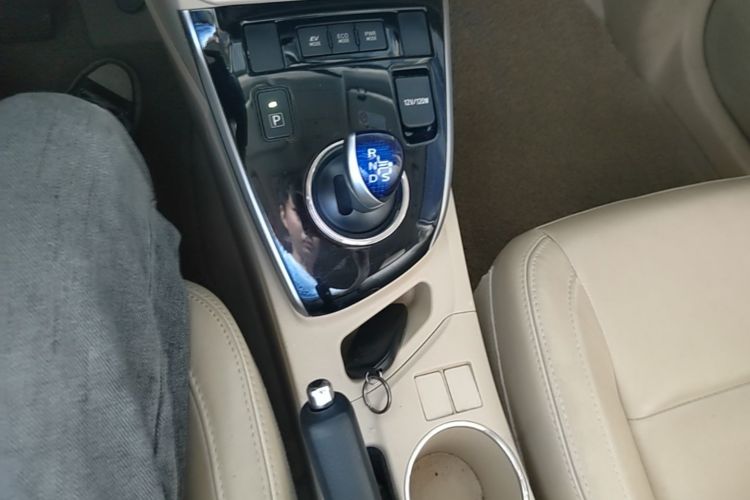 Toyota Corolla 2016 #14 Toyota Corolla 2016 car image #14