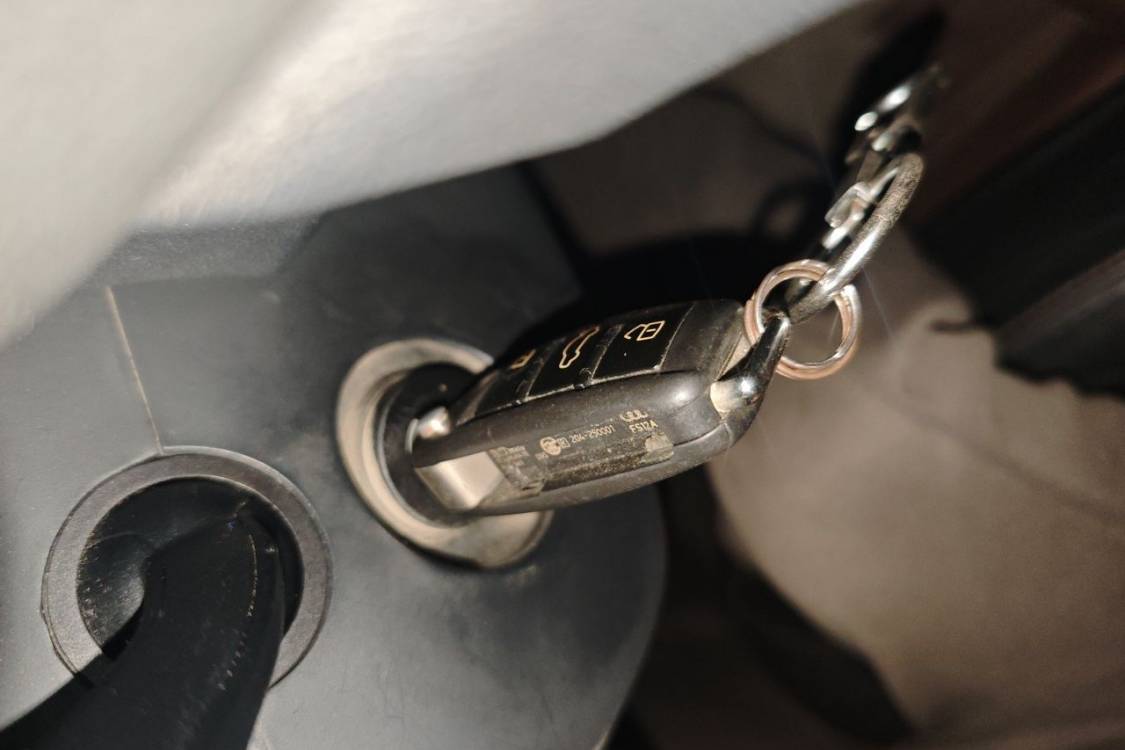 Audi Q3 2018 car image #28