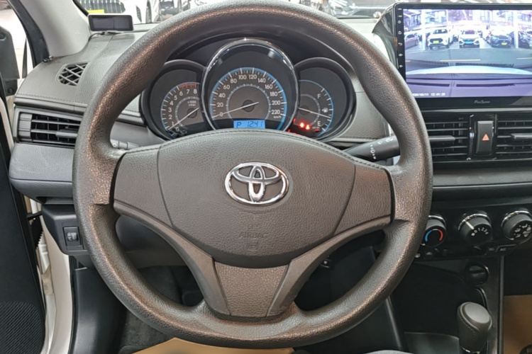 Toyota Vios 2015 #11 Toyota Vios 2015 image de voiture #11