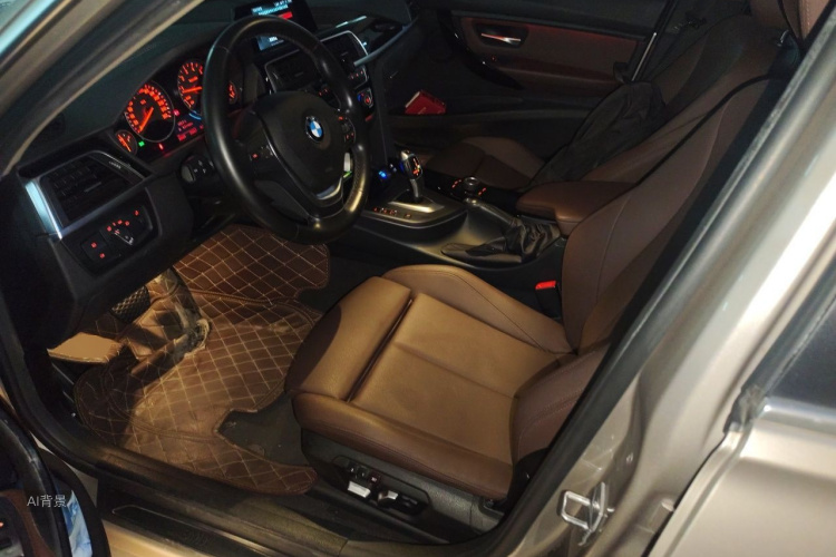 BMW 3 Series 2018 car image #17