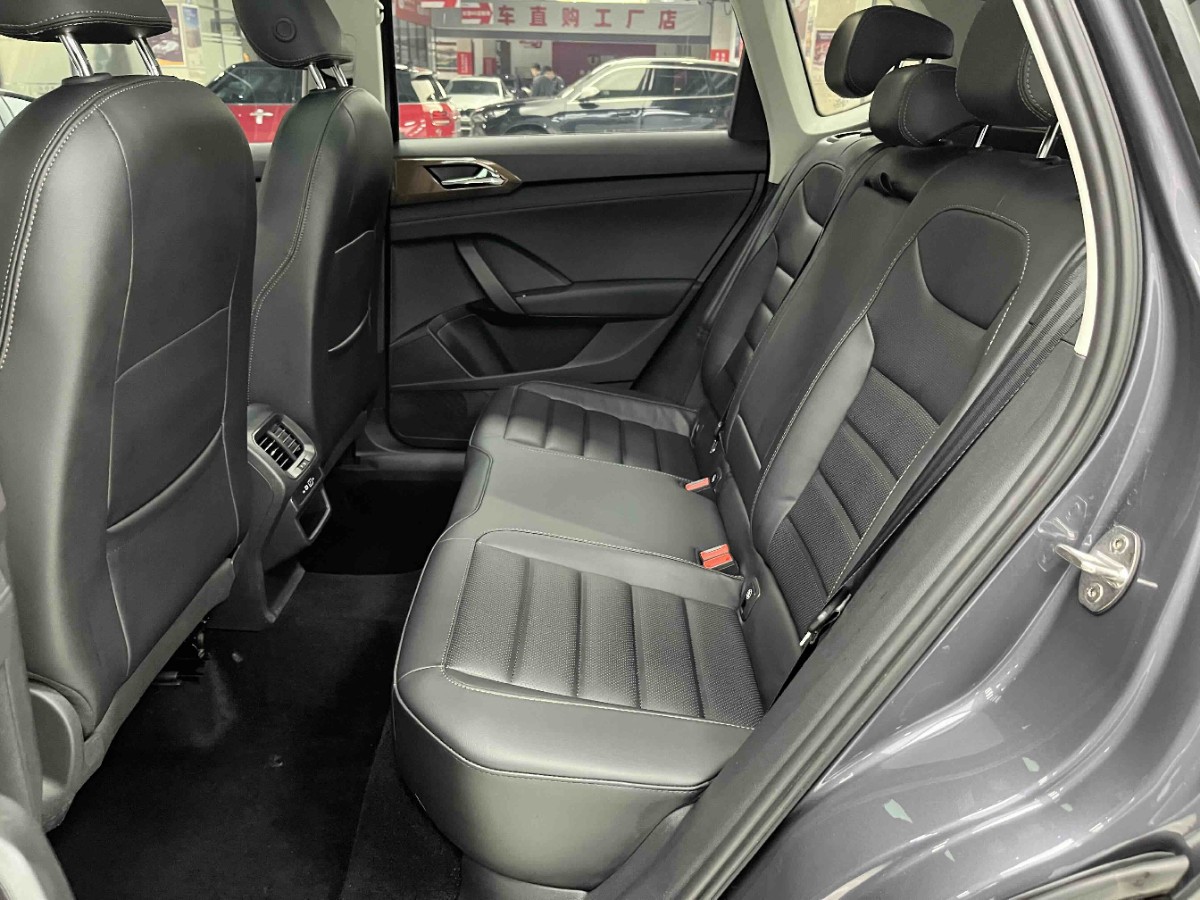Volkswagen Tharu 2021 car image #4