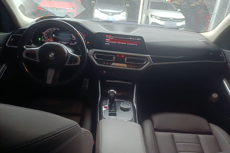 BMW 3 Series 2020 #10 BMW 3 Series 2020 car image #10