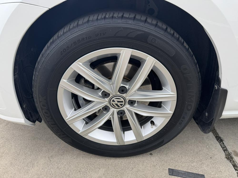 Volkswagen Golf 2019 #7 Volkswagen Golf 2019 car image #7