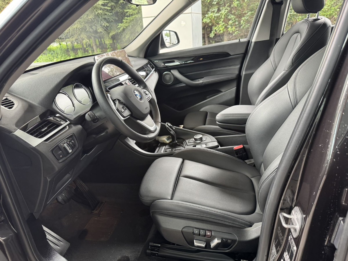 BMW X1 2022 #4 BMW X1 2022 car image #4
