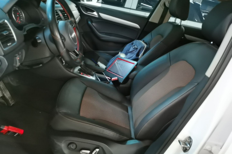 Audi Q3 2018 #15 Audi Q3 2018 car image #15