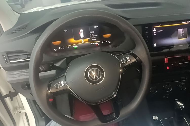 Volkswagen Tharu 2022 car image #11