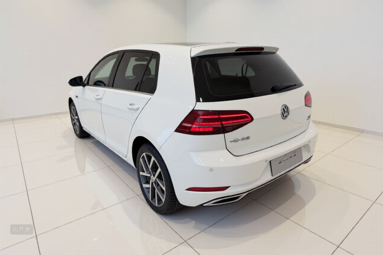 Volkswagen Golf 2018 #5 Volkswagen Golf 2018 car image #5