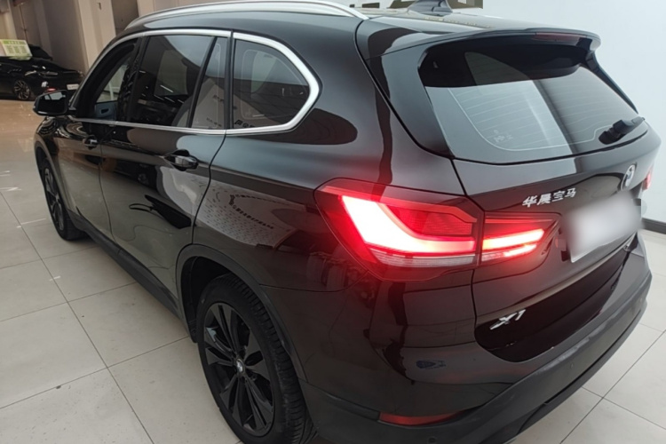 BMW X1 2021 #5 BMW X1 2021 car image #5
