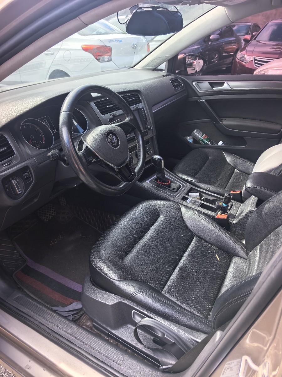 Volkswagen Golf 2015 car image #5
