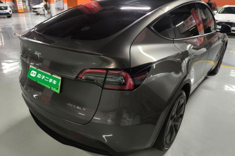 Tesla Model Y 2022 #7 Tesla Model Y 2022 car image #7
