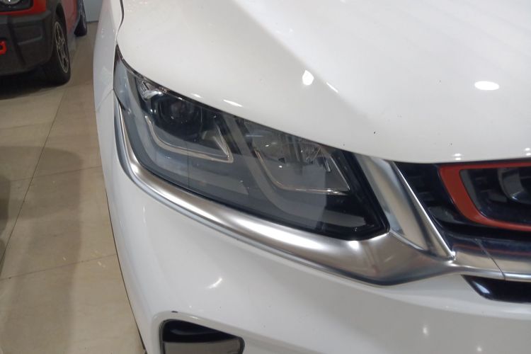GEELY Coolray 2019 car image #8