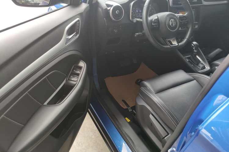 MG ZS 2017 imagen de coche #16