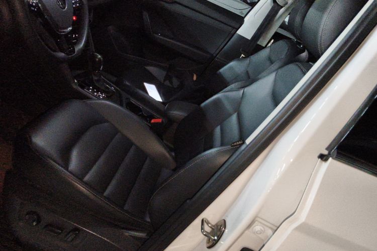 Volkswagen Tharu 2021 изображение автомобиля #19