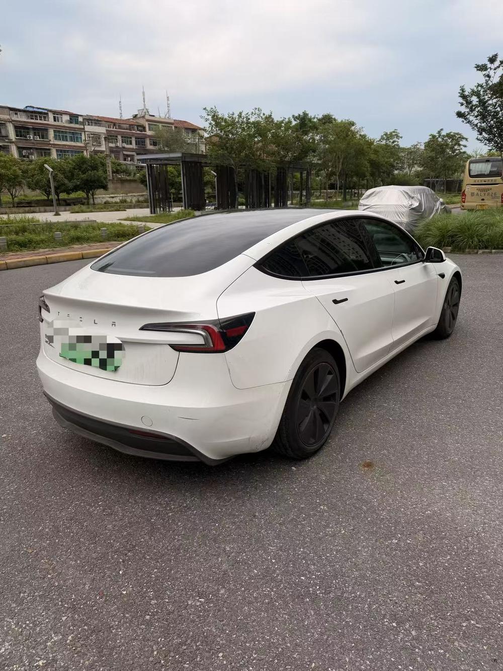 Tesla Model 3 2024 #6 Tesla Model 3 2024 car image #6