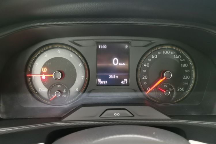 Volkswagen Lavida 2019 car image #13