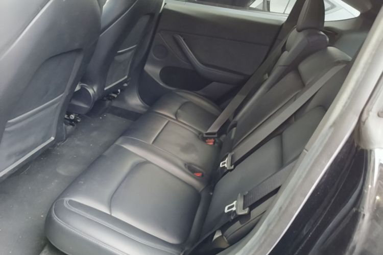 Tesla Model Y 2022 #17 Tesla Model Y 2022 car image #17