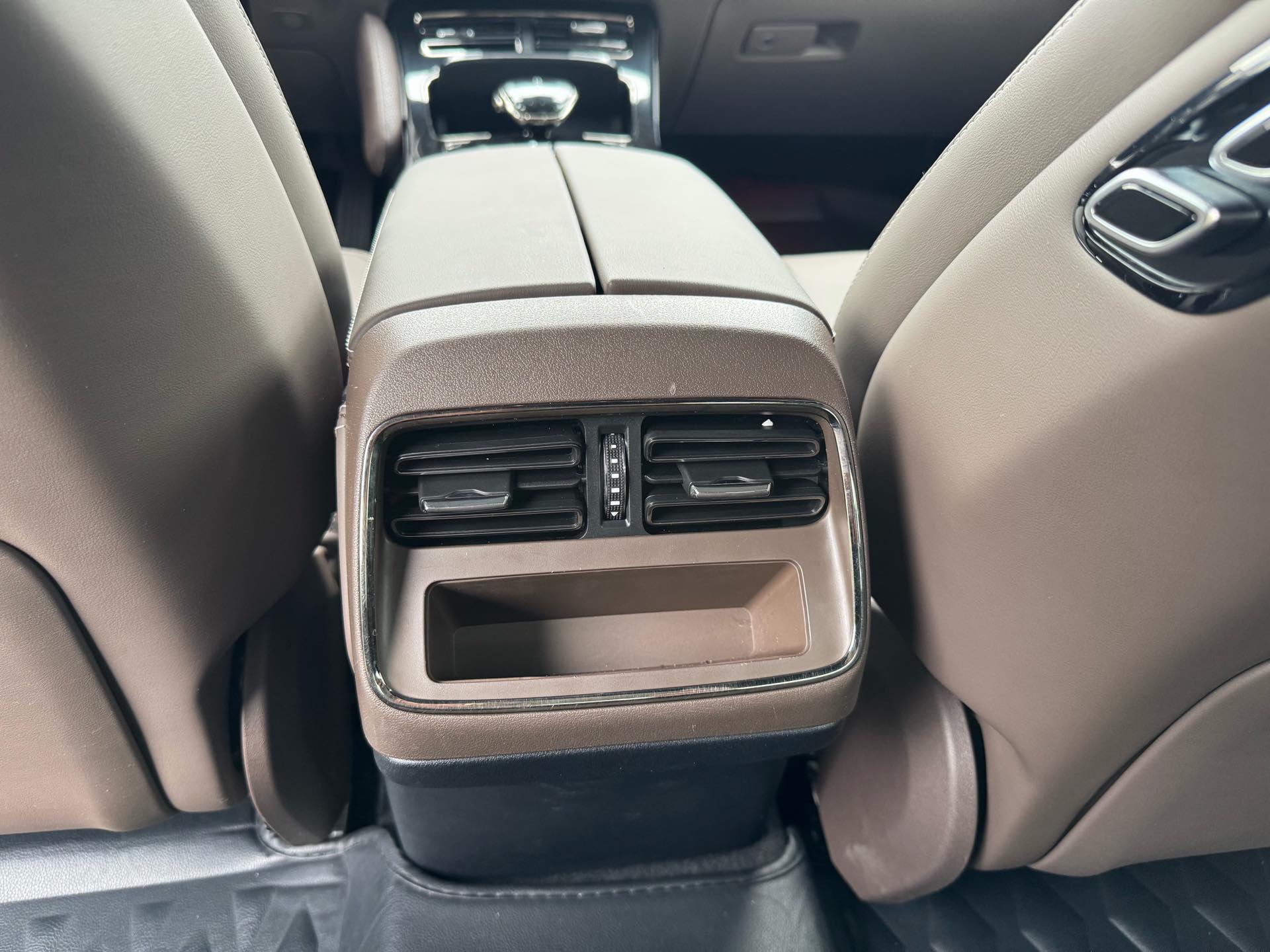 比亚迪 汉 2023 汽车图片 #15