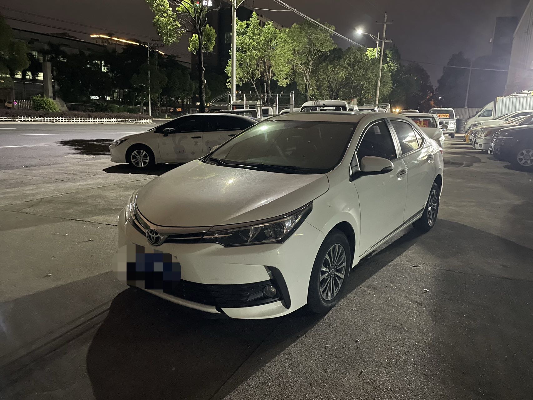 Toyota Corolla 2018 car image 